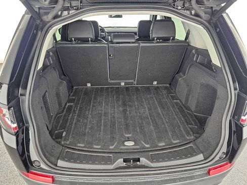 Used 2016 Land Rover Discovery Sport SE AWD/4WD image 14