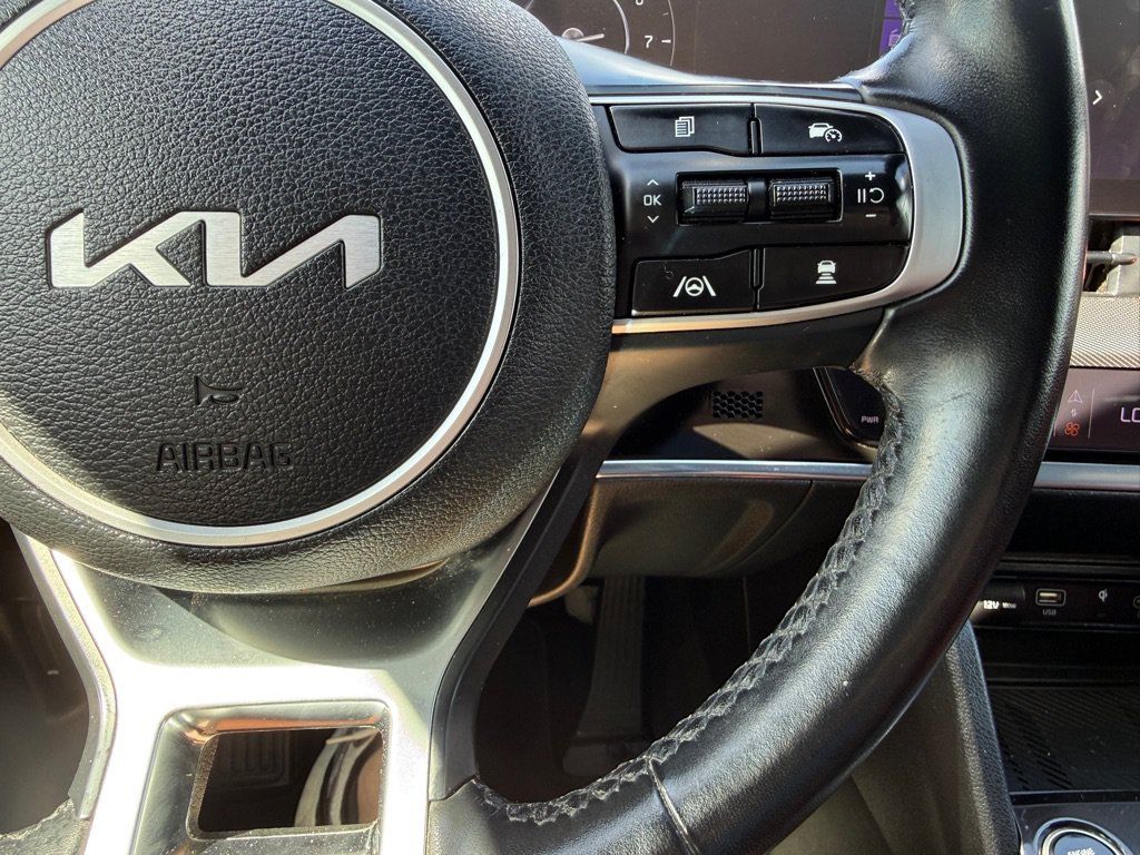 Used 2023 Kia Sportage SX FWD image 34