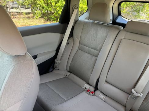 Used 2025 Nissan Rogue SV AWD/4WD image 36