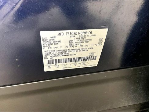 Used 2017 Ford Explorer XLT w/ Equipment Group 202A FWD image 27