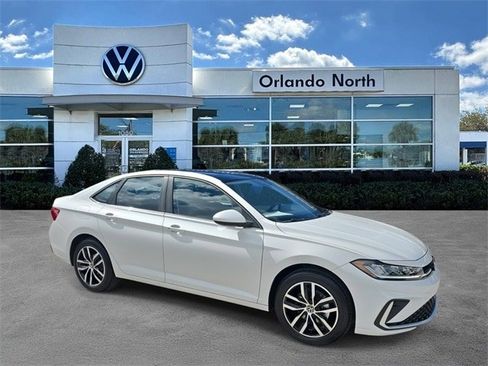 New 2025 Volkswagen Jetta SE image 1