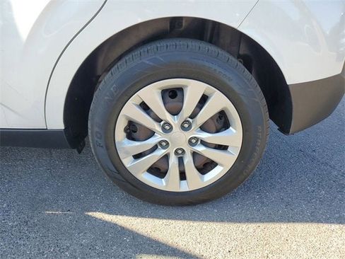 Used 2020 Kia Soul LX image 24