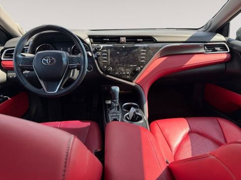 Used 2018 Toyota Camry XSE w/ Driver Assist Package FWD image 10