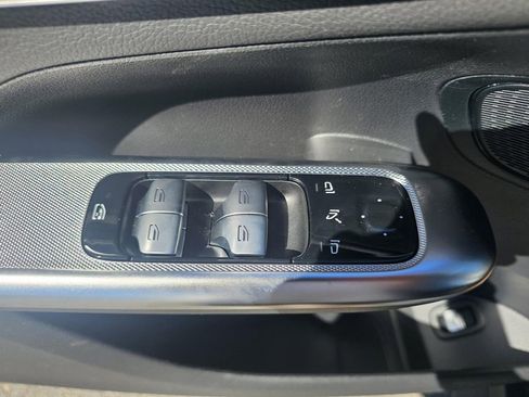 New 2026 Mercedes-Benz GLC 300 GLC 300 image 12