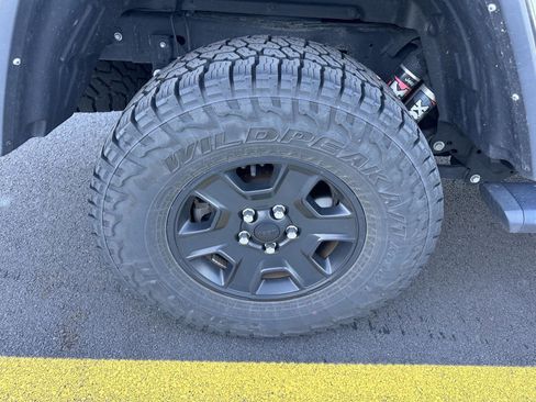 Used 2022 Jeep Gladiator Mojave w/ Trailer Tow Package image 25