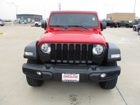 Used 2023 Jeep Wrangler Unlimited Sport image 9