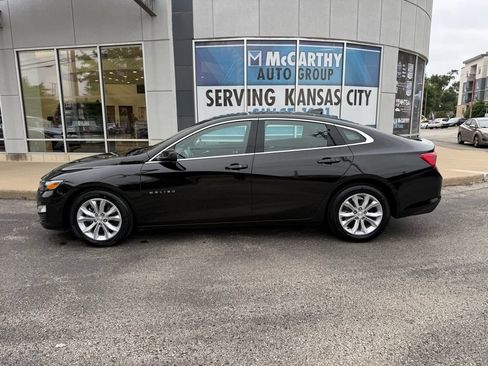 Used 2023 Chevrolet Malibu LT w/ Driver Confidence Package FWD image 2