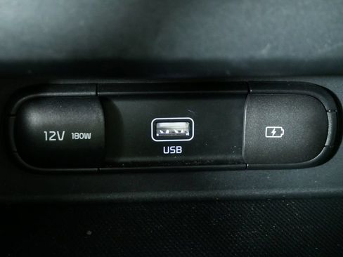 Used 2023 Kia Seltos S w/ Navigation Package FWD image 36