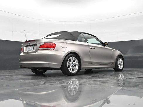 Used 2008 BMW 128i Convertible RWD image 29