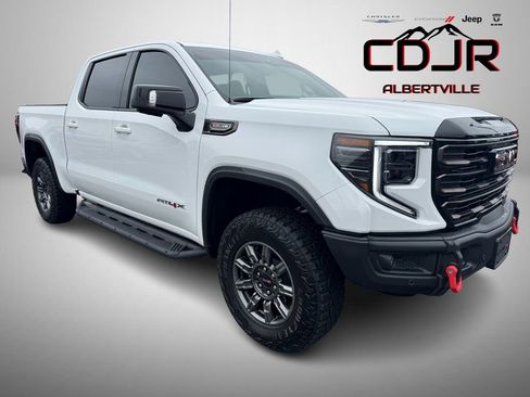 Used 2025 GMC Sierra 1500 AT4X image 1