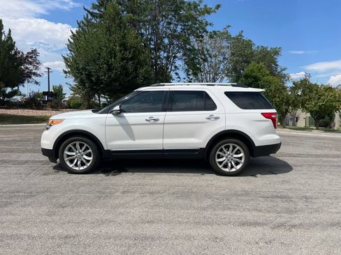 Used 2013 Ford Explorer Limited AWD/4WD image 2