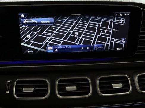 Used 2024 Mercedes-Benz GLE 450 4MATIC w/ AMG Line Exterior image 8