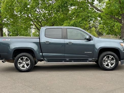 Used 2019 Chevrolet Colorado Z71 AWD/4WD image 8
