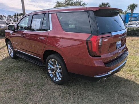 Used 2025 GMC Yukon Denali image 6