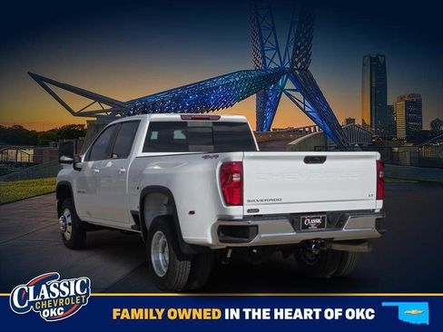 New 2026 Chevrolet Silverado 3500 LT w/ Convenience Package AWD/4WD image 6