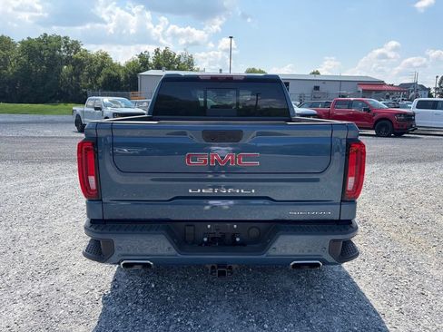 Used 2025 GMC Sierra 1500 Denali w/ Denali Reserve Package AWD/4WD image 9