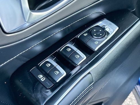 Used 2021 Kia Sorento SX image 19