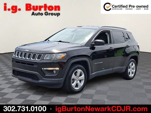 Used 2021 Jeep Compass Latitude w/ Convenience Group AWD/4WD image 3