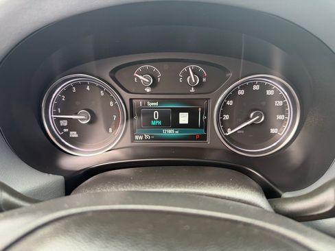 Used 2018 Buick Enclave Essence w/ Trailering Package image 40