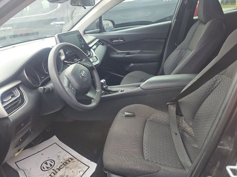 Used 2021 Toyota C-HR LE image 13