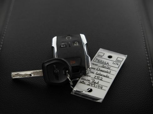 Used 2021 Chevrolet Colorado ZR2 image 36