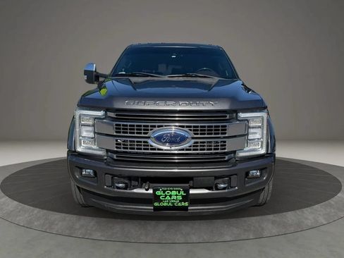 Used 2017 Ford F450 Platinum w/ Platinum Ultimate Package AWD/4WD image 3
