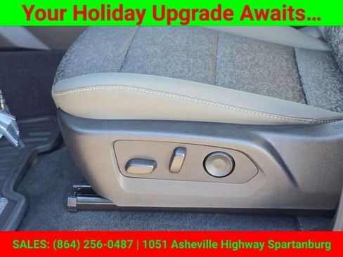 Certified 2024 Chevrolet Colorado ZR2 w/ Technology Package image 21