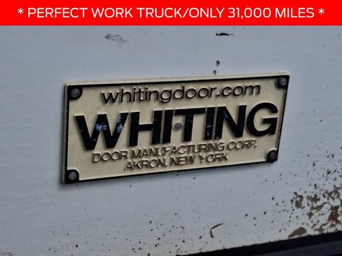 Used 2009 Chevrolet Express 3500 RWD image 25