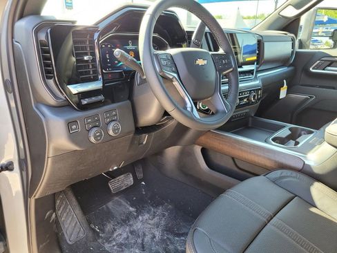 New 2026 Chevrolet Silverado 2500 High Country w/ Technology Package AWD/4WD image 11