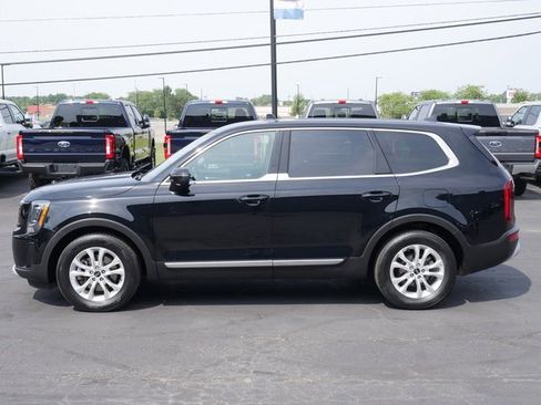 Used 2021 Kia Telluride LX image 6