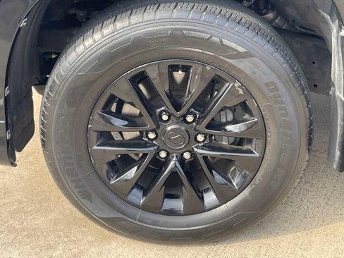 Used 2021 Lexus GX 460 Premium image 9