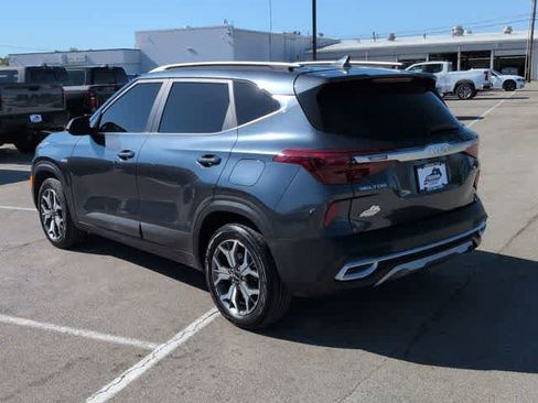 Used 2022 Kia Seltos EX AWD/4WD image 6