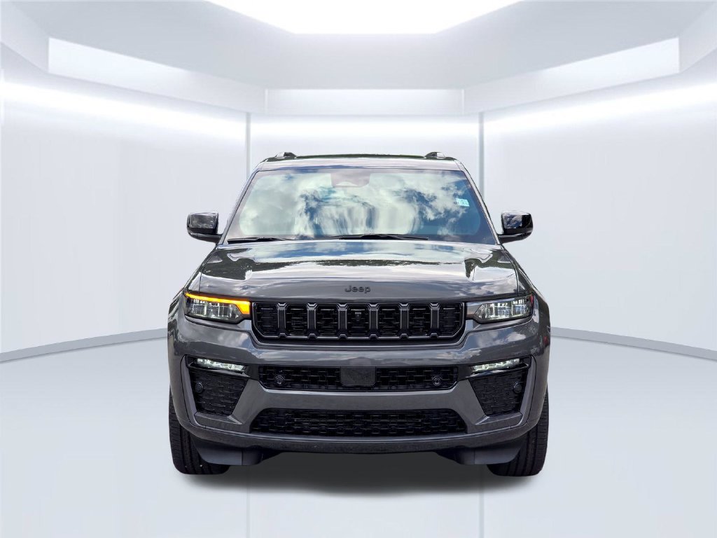 New 2026 Jeep Grand Cherokee Limited AWD/4WD image 17