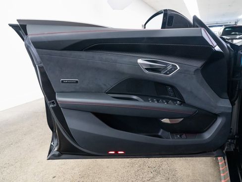 Used 2023 Audi RS e-tron GT image 16