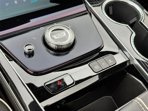 New 2026 Cadillac Escalade ESV Sport image 28