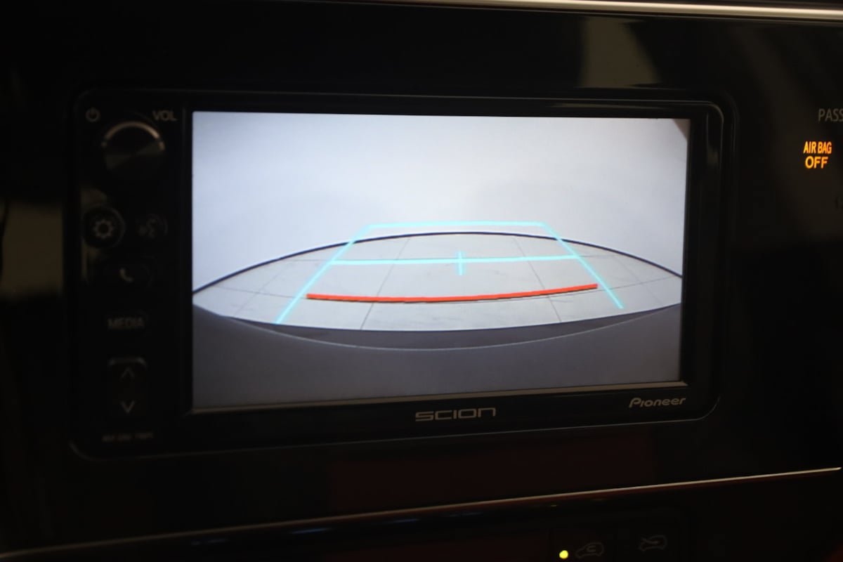 Used 2016 Scion iM FWD image 8