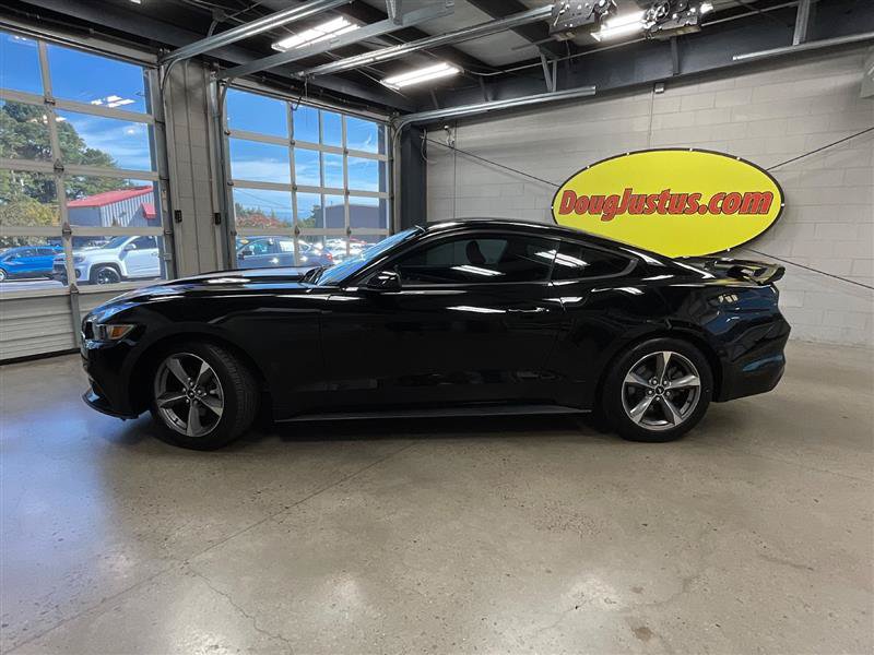 Used 2016 Ford Mustang Coupe w/ Equipment Group 051A RWD image 2