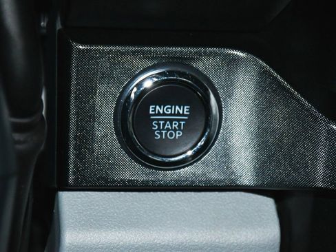 Used 2024 Ford F250 Limited image 39