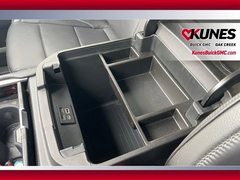 Used 2021 GMC Yukon Denali image 28