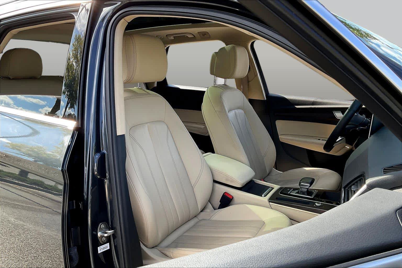 Used 2021 Audi Q5 2.0T Premium Plus AWD/4WD image 9