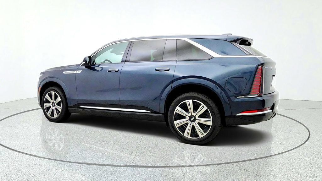 Used 2026 Cadillac Escalade IQ Luxury 2 AWD/4WD image 7