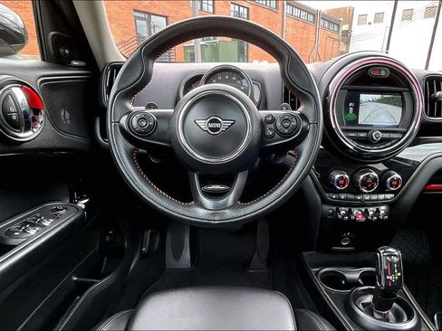 Used 2020 MINI Cooper Countryman S w/ Convenience Package FWD image 8