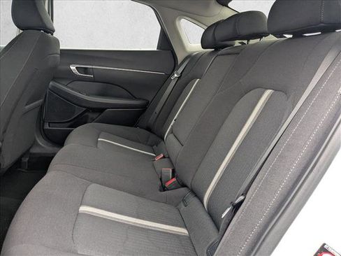 Used 2021 Hyundai Sonata SEL image 15