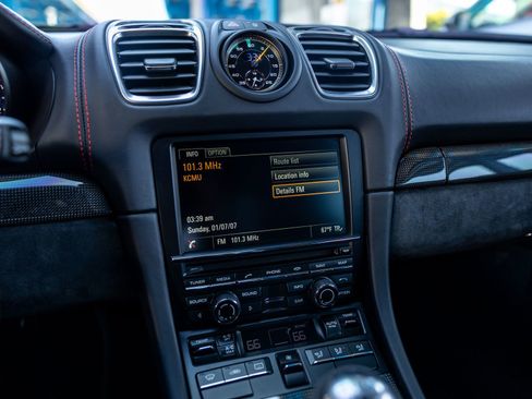 Used 2016 Porsche Cayman GT4 RWD image 29