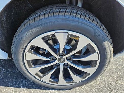 New 2026 Audi Q3 quattro 2.0T AWD/4WD image 16