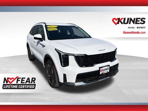 Used 2024 Kia Sorento S AWD/4WD image 1