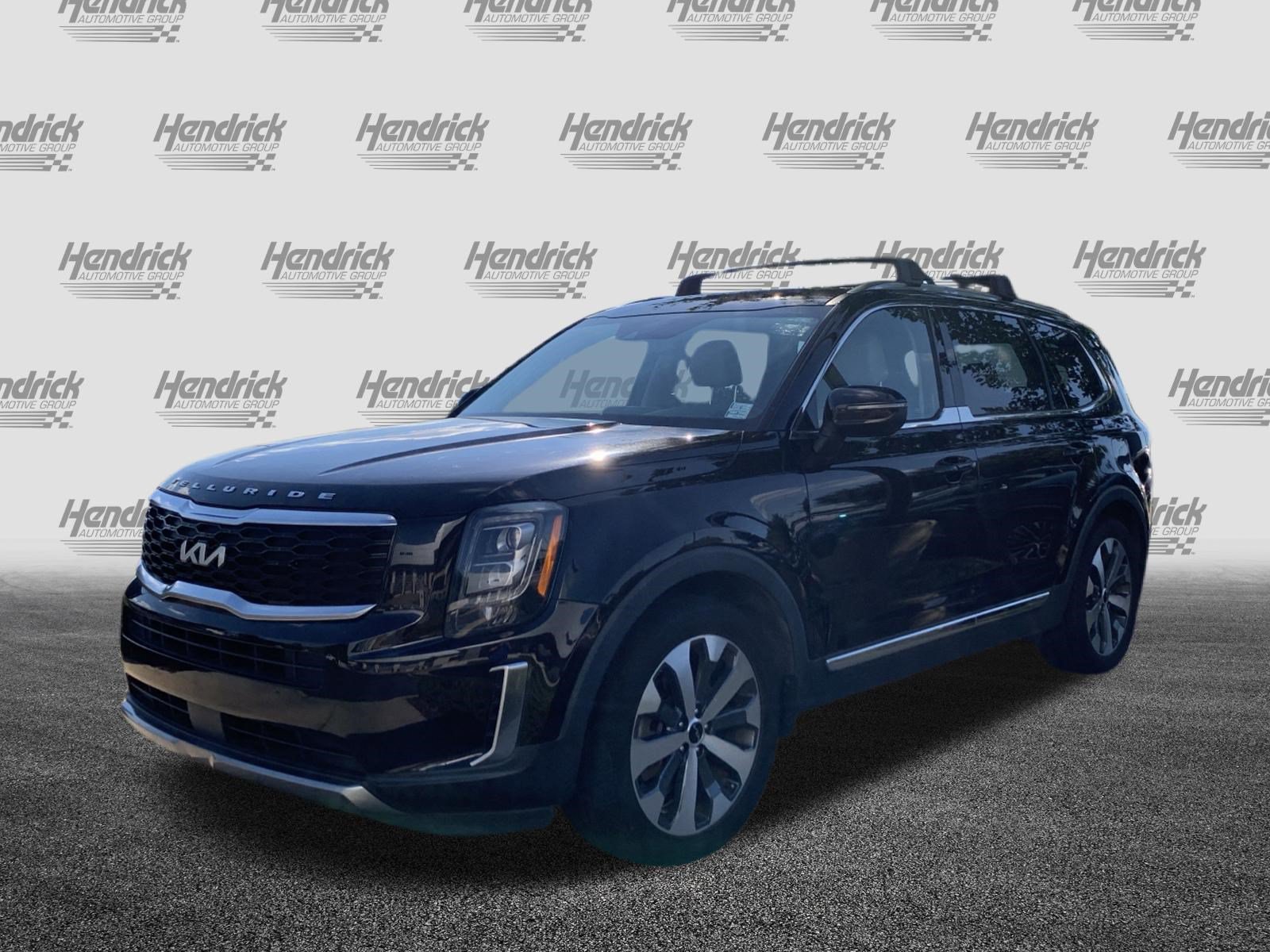 Used 2022 Kia Telluride EX w/ EX Premium Package FWD image 5