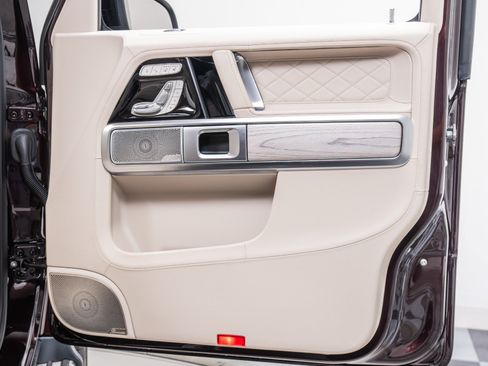 Used 2025 Mercedes-Benz G 63 AMG 4MATIC image 47