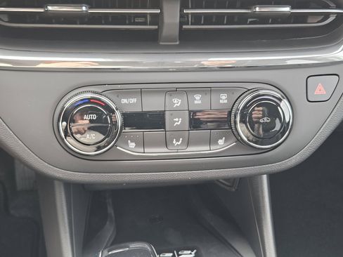 New 2026 Buick Envista Preferred w/ Convenience I Package FWD image 15