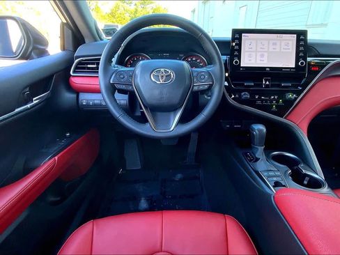 Used 2024 Toyota Camry XSE w/ Blackout Package (TMS) FWD image 8